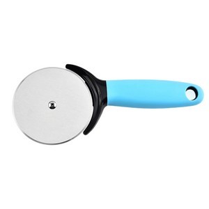 Stainless Steel Pizza Cutter With Ergonomic Handle 4