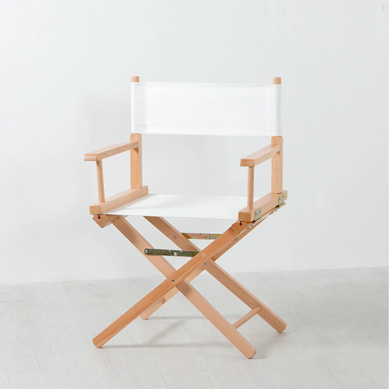 18" Classic Height Directors Chairs 3
