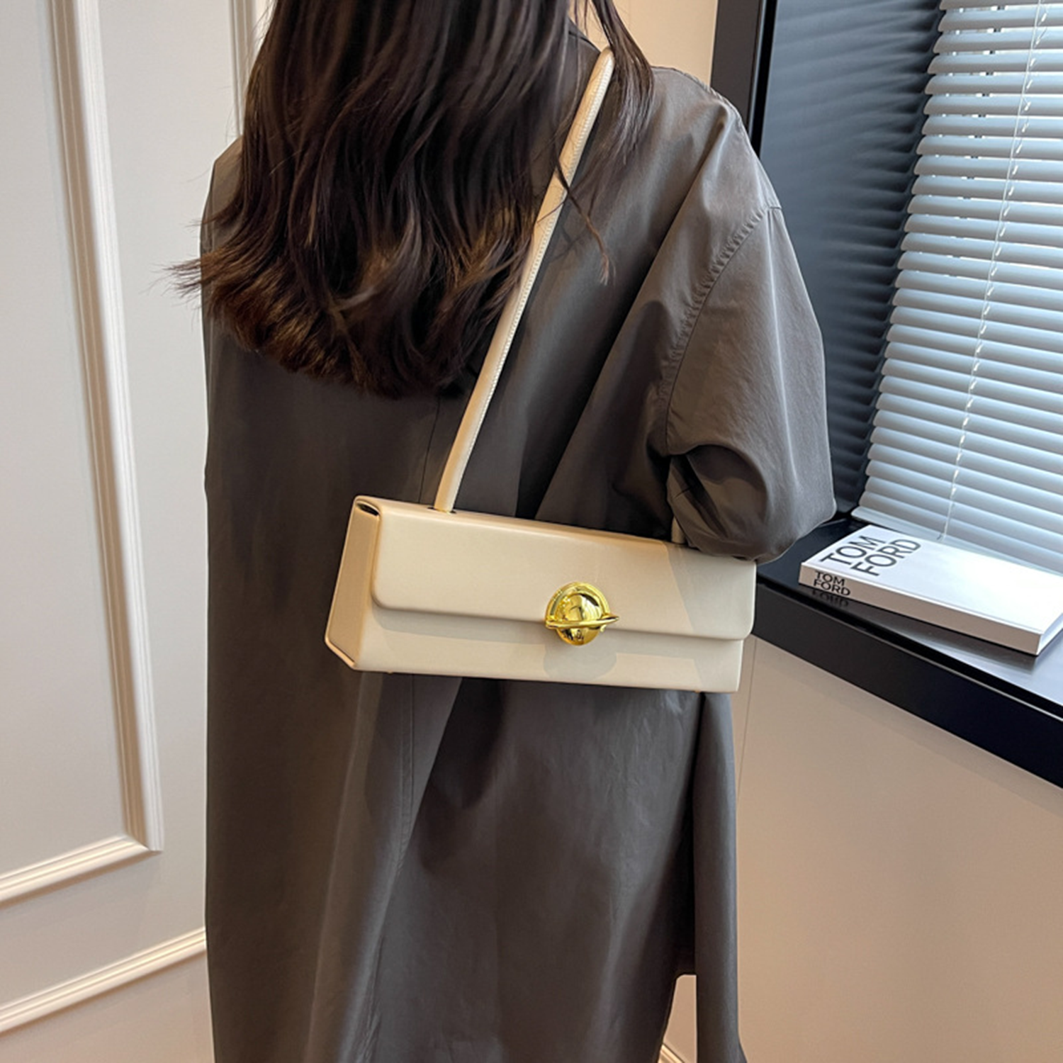Fashion PU Leather Tote Bag, custom tote bag with logo imprint 4