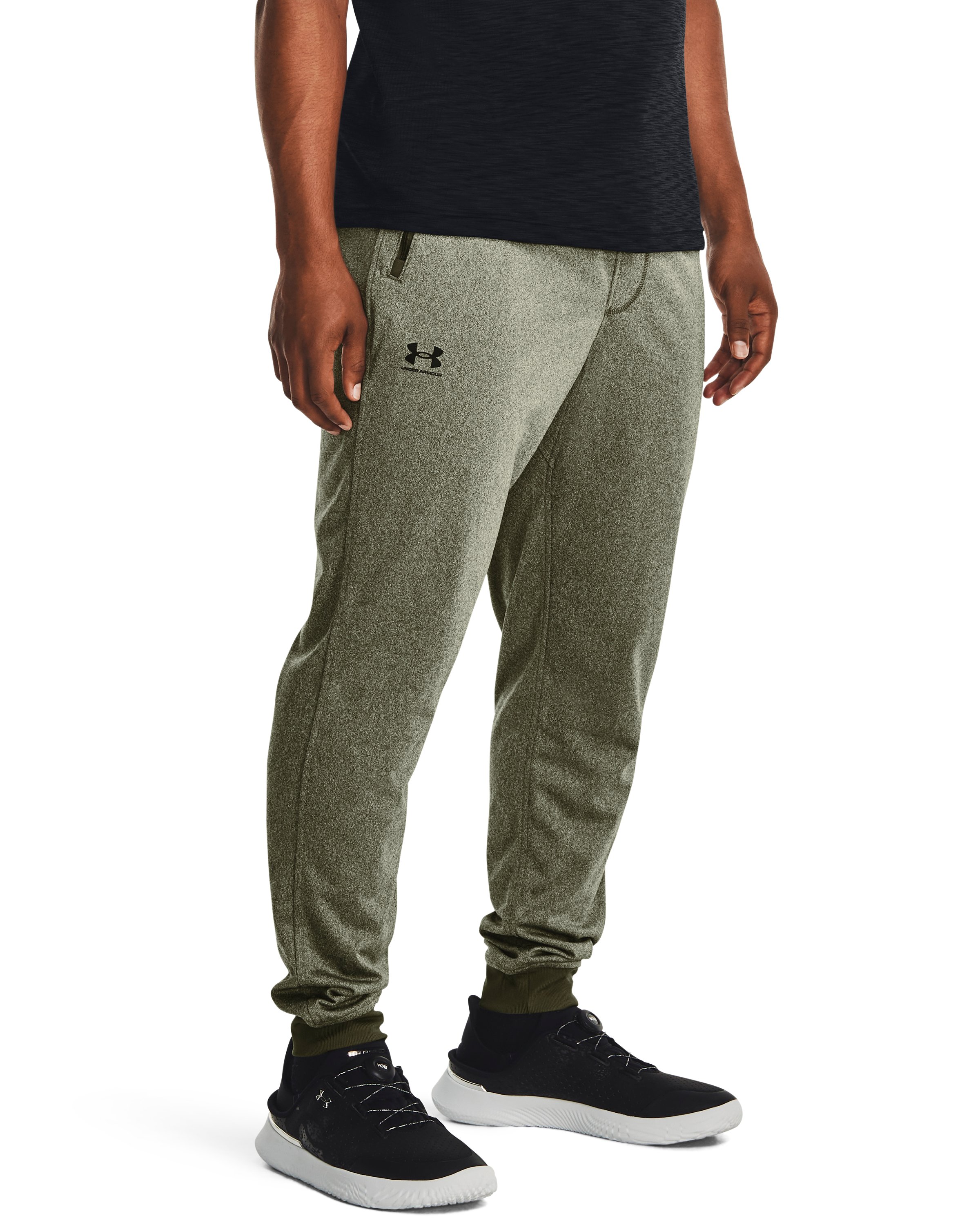 UA Tricot Men's Joggers 6