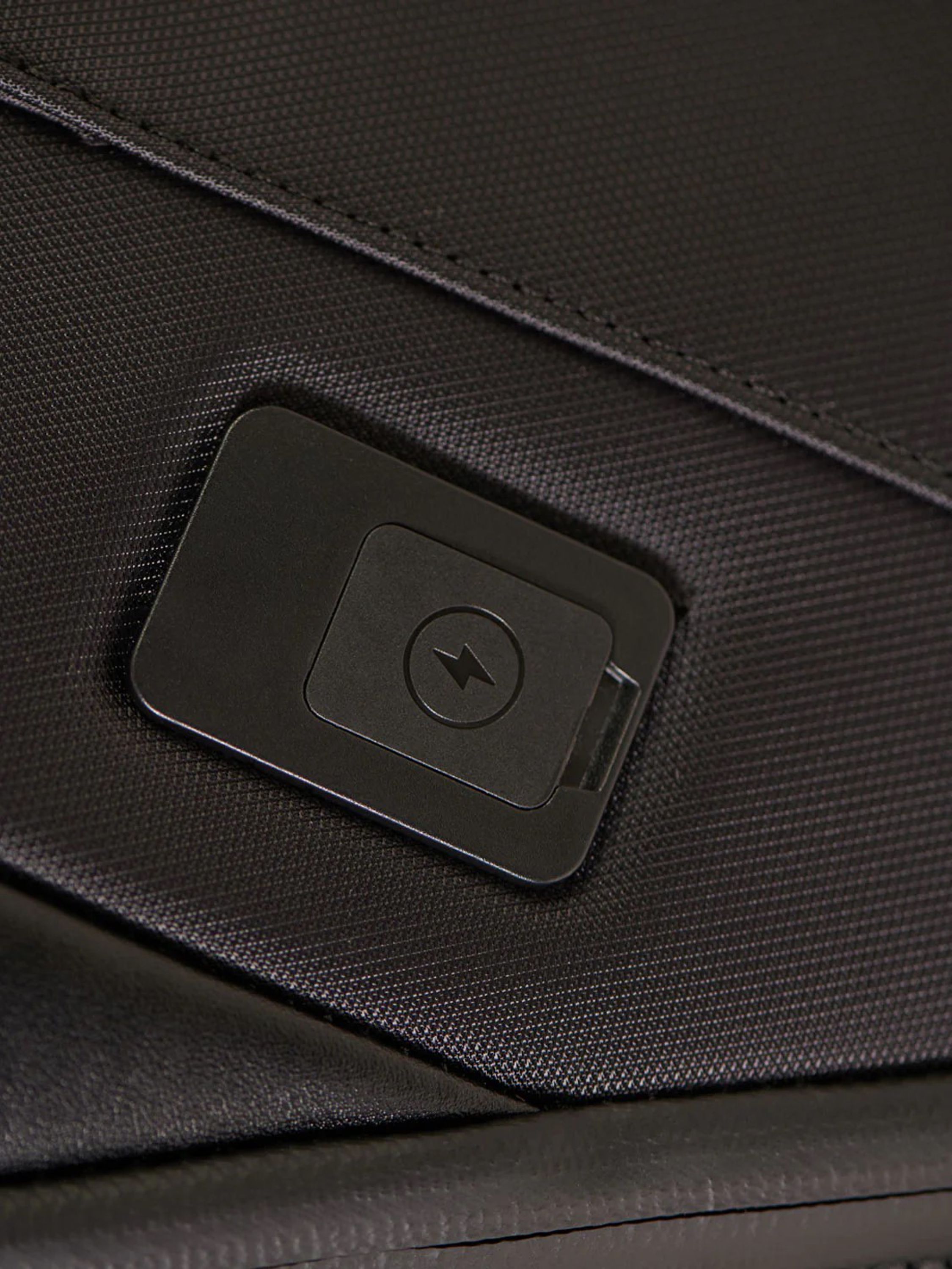 EZRI Executive Backpack with Embroidery 7