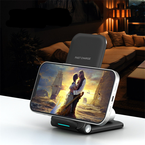 Foldable Fast Charger for Mobile and Watchers 6