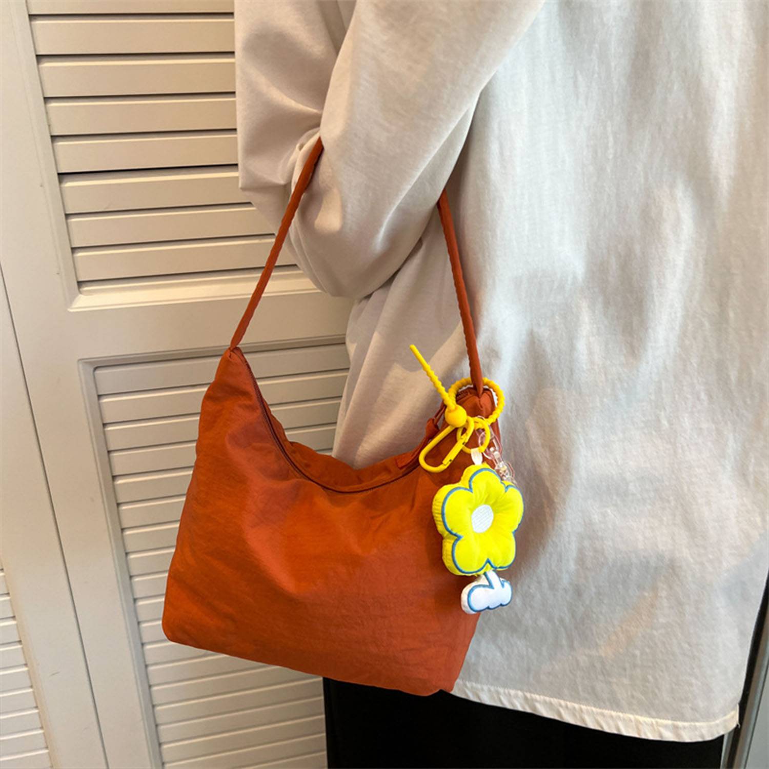 Large capacity nylon fabric women's Tote bag 3