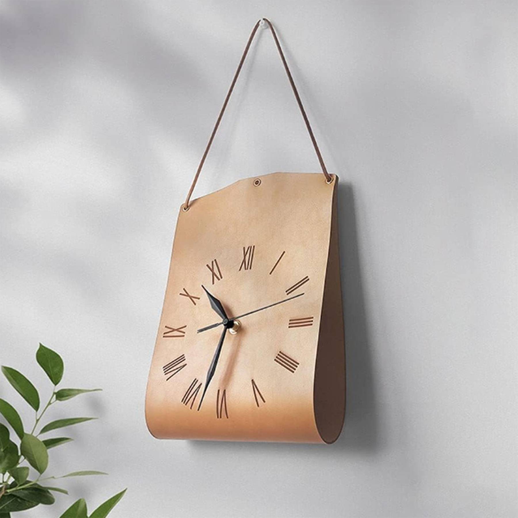 PU Leather Contemporary Design Art Wall Clock 5