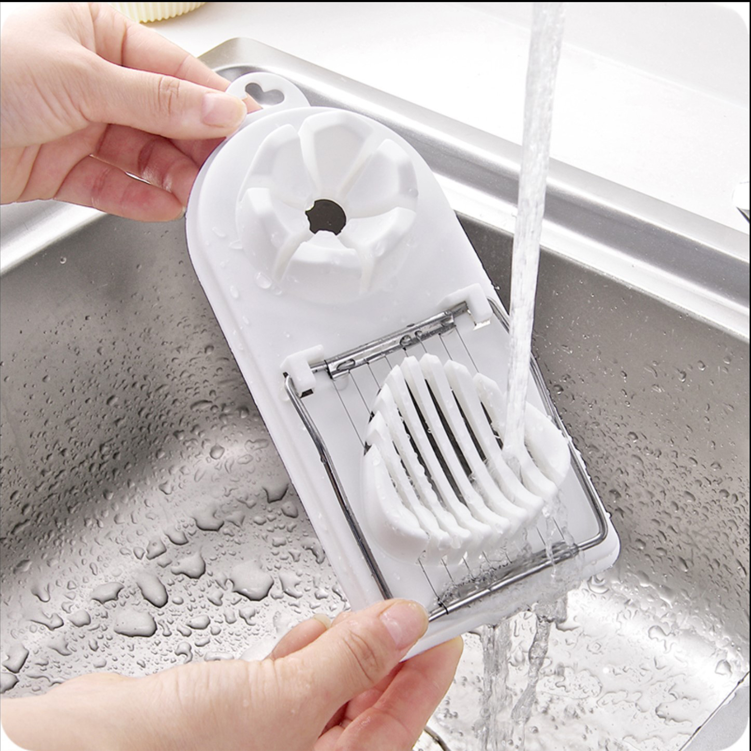 Stainless Steel 2-In-1 Multifunctional Egg Slicer 5