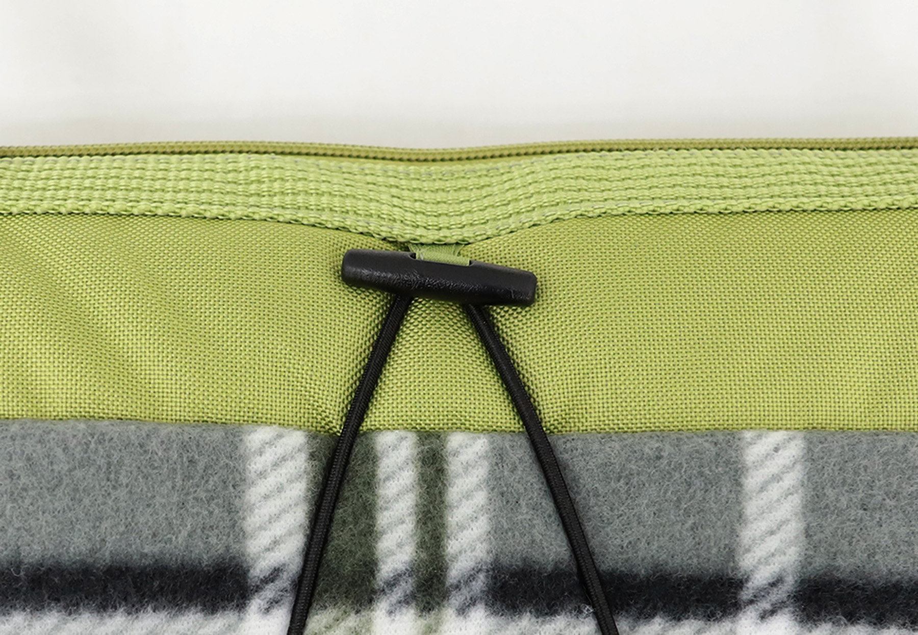 Premium Barrel Fleece Picnic Blanket 18