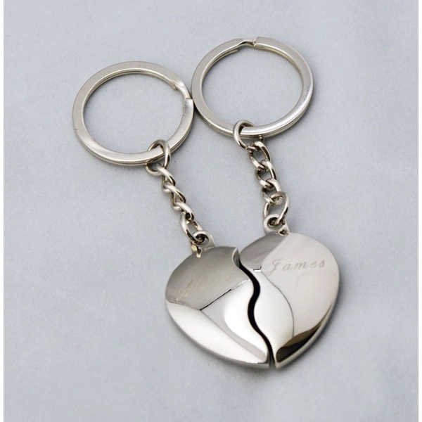 Personalized "Split Heart" Zinc Alloy Keychains 2