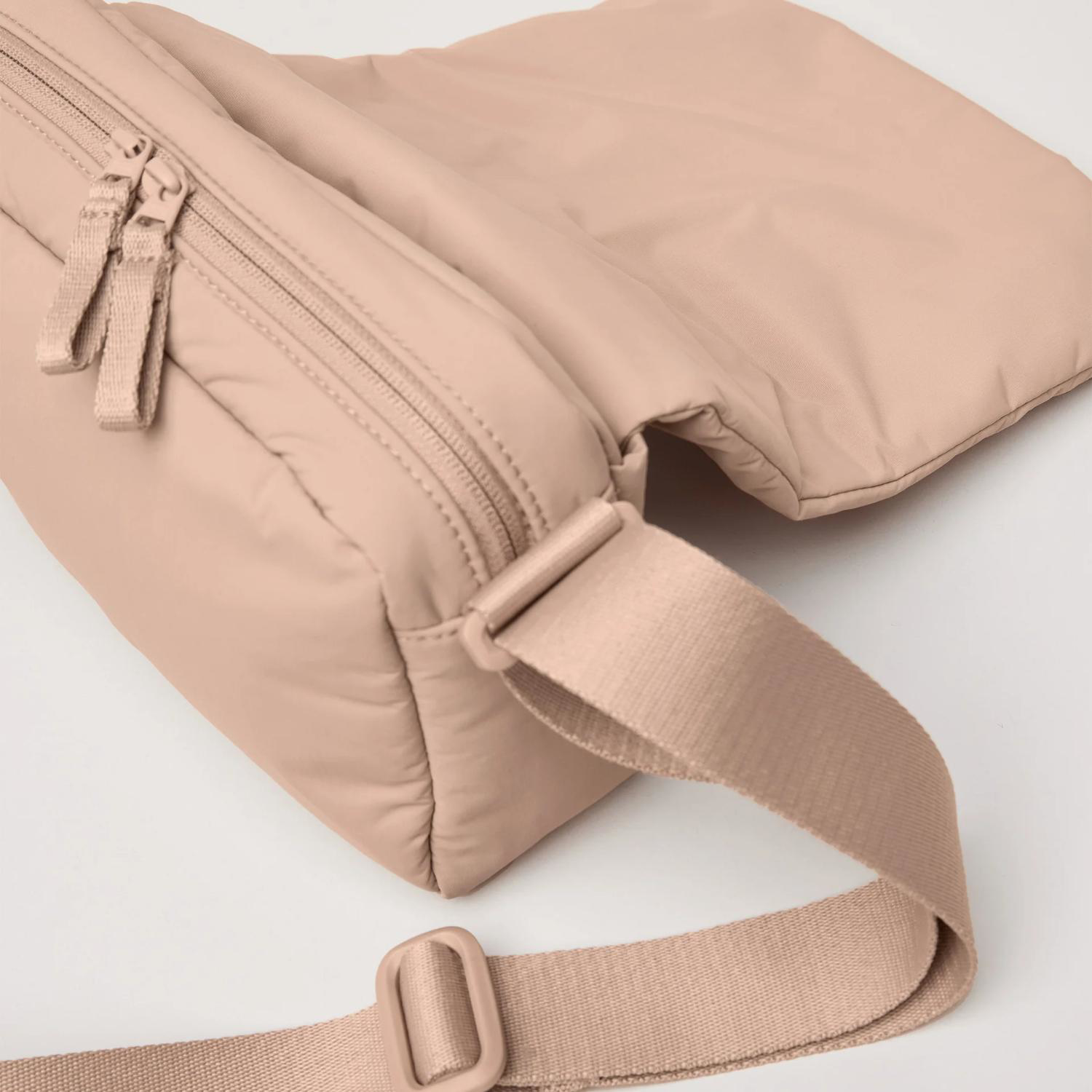 GOT BAG® Cloud – GOTS Certified Ocean Plastic Crossbody Bag 13