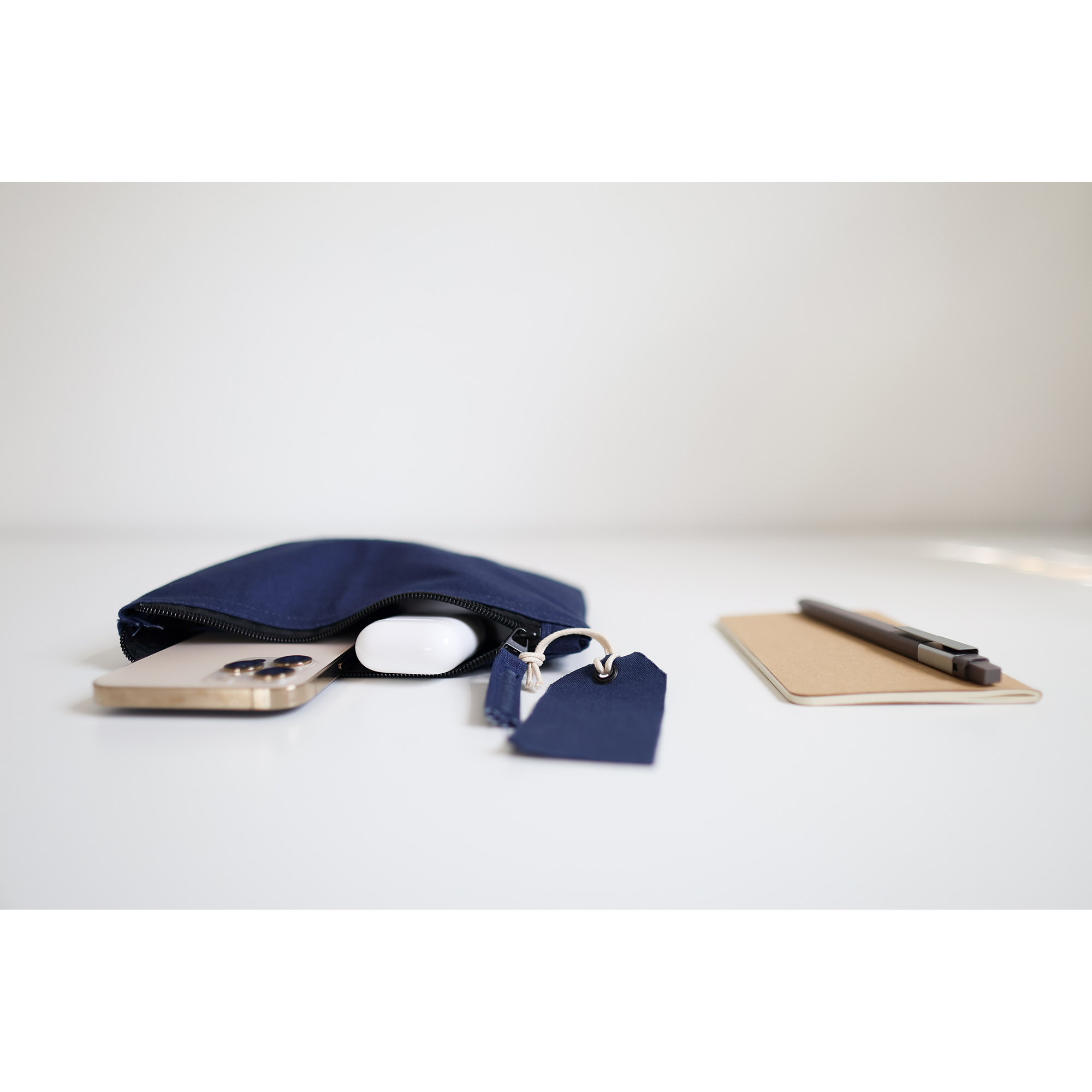 Avery Cotton Zippered Pouch 19