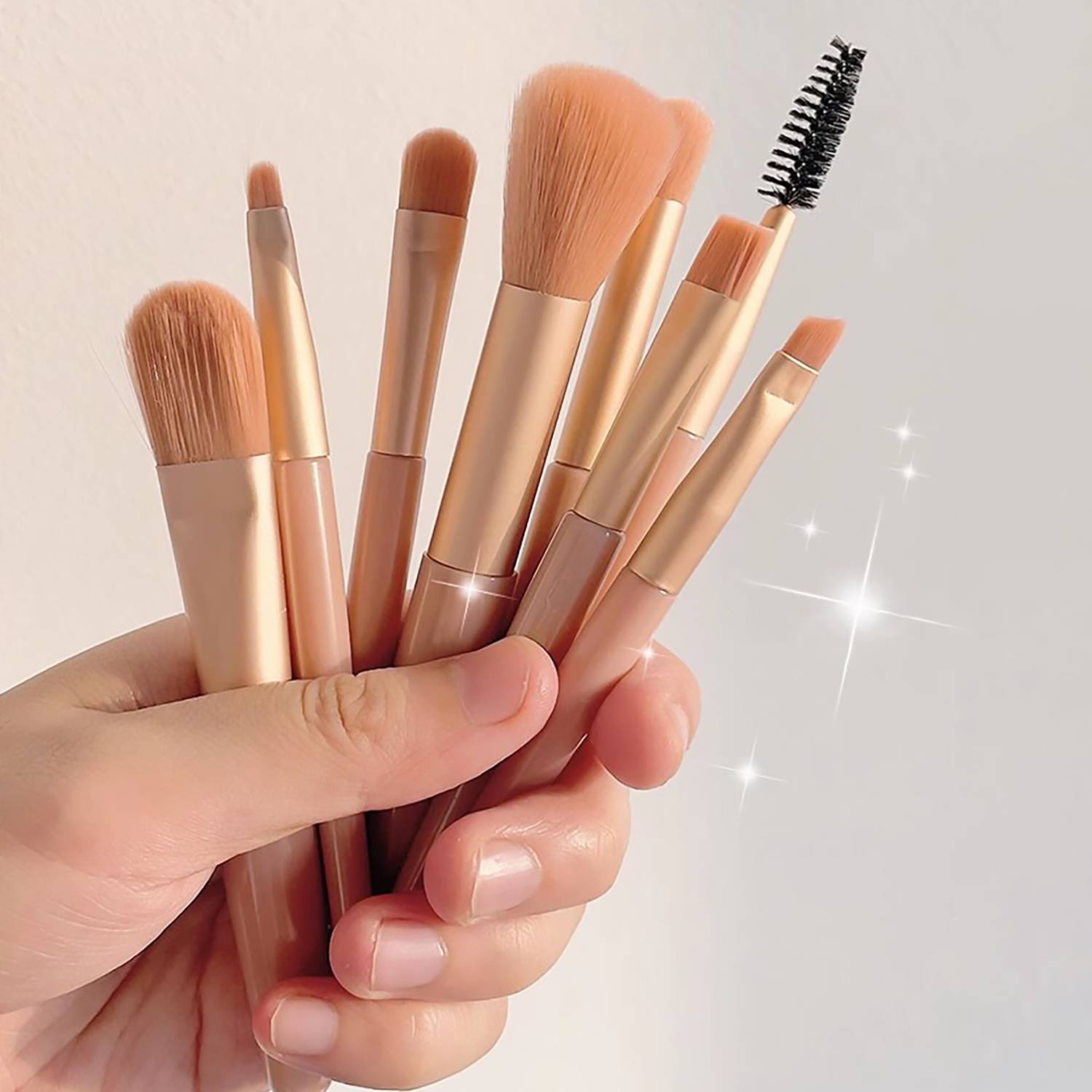 8-Piece Makeup Brush Set, Macaron-Themed Portable Blush 10