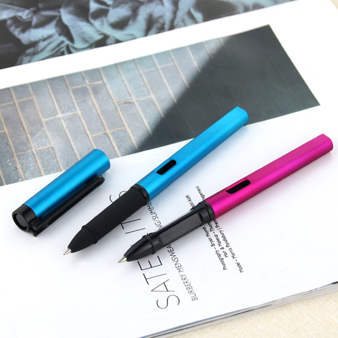 Smooth Business Signature Pen 7