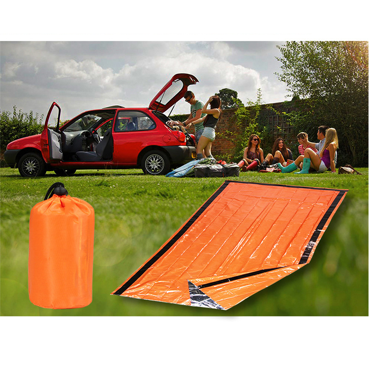 Emergency Aluminized PE Sleeping Bag 4