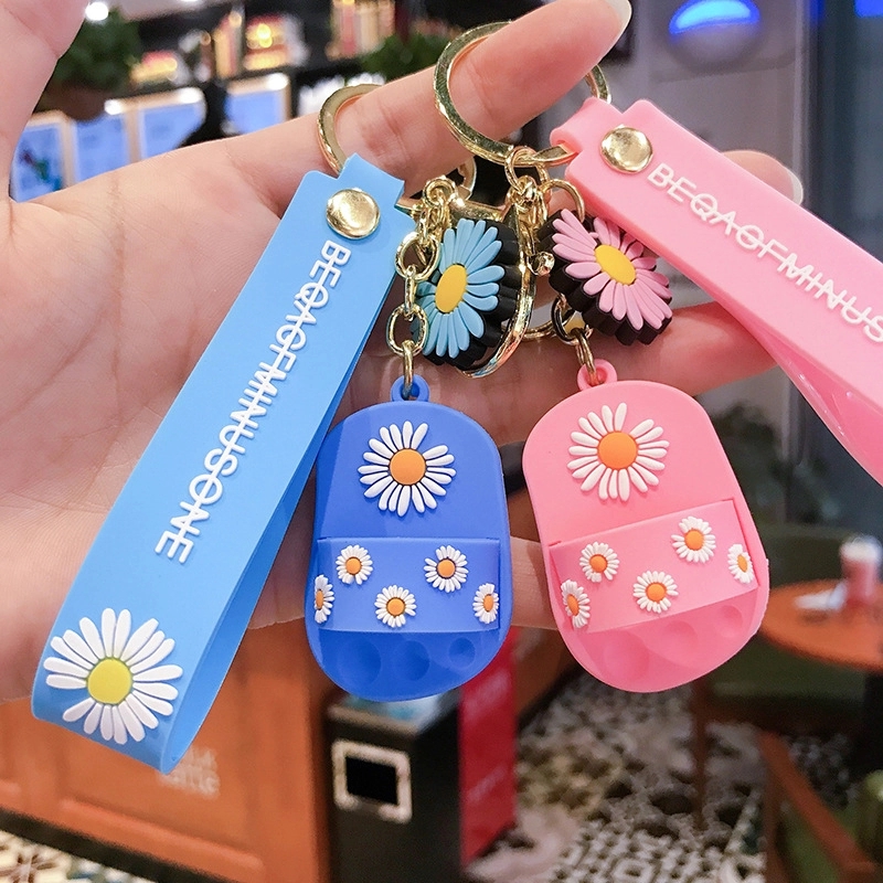 chrysanthemum slipper key ring 1