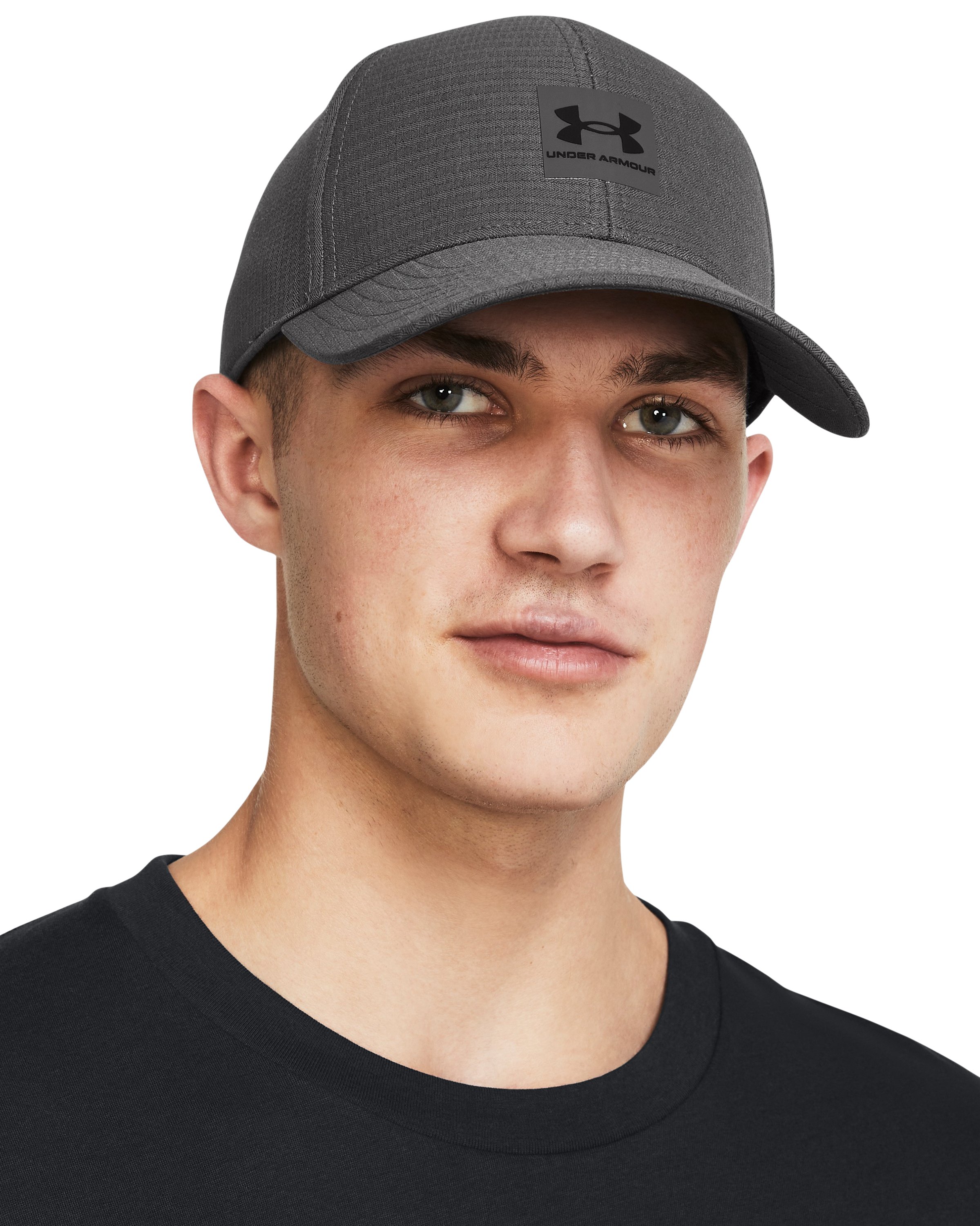 UA ArmourVent Low Men's Stretch Fit Cap 2