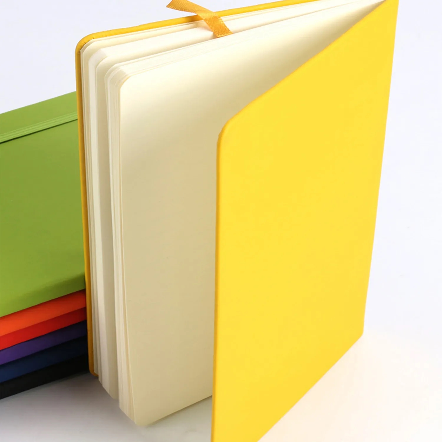 Basics Classic Notebook 2