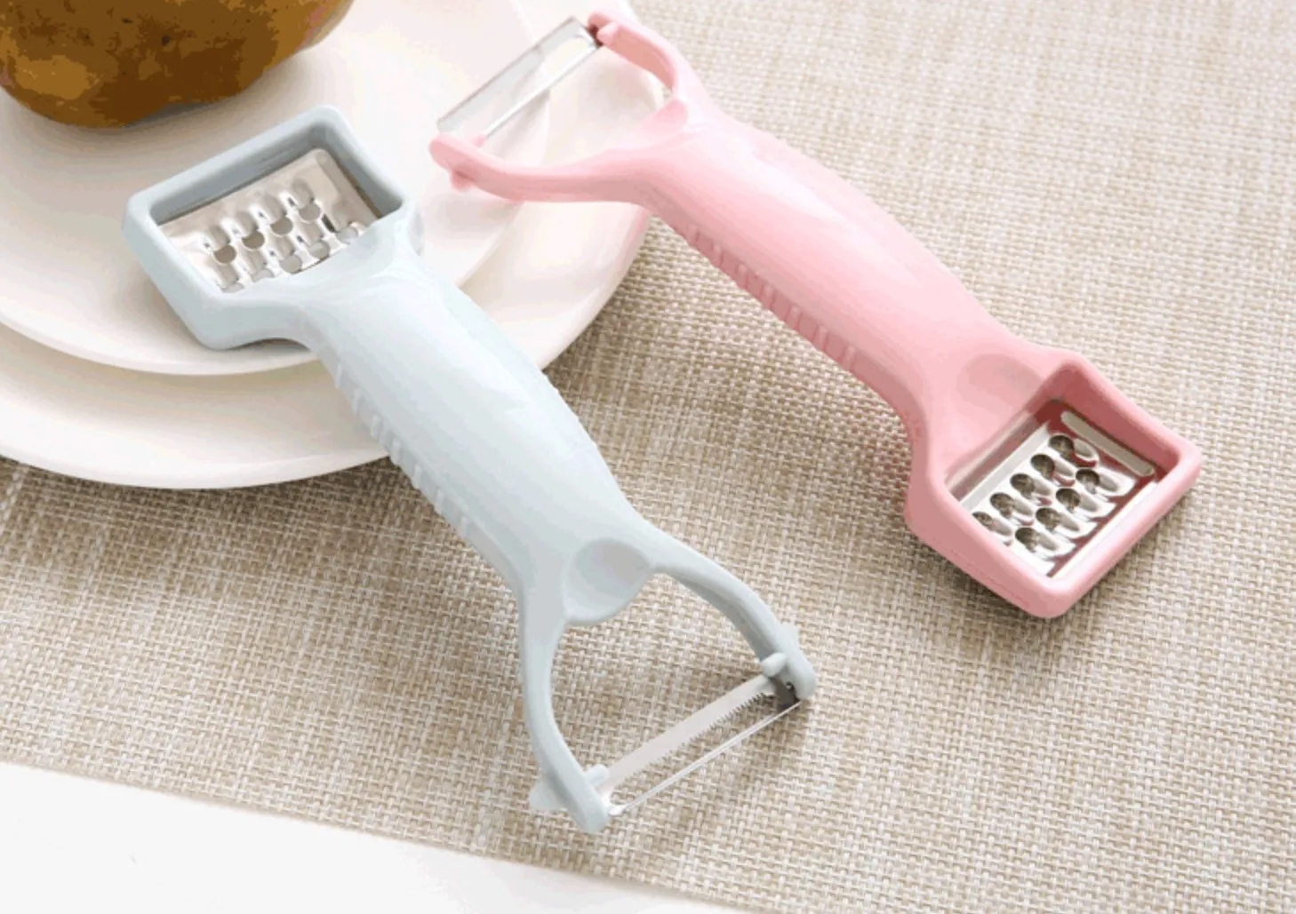 Multifunctional Household Vegetable Peeler 4