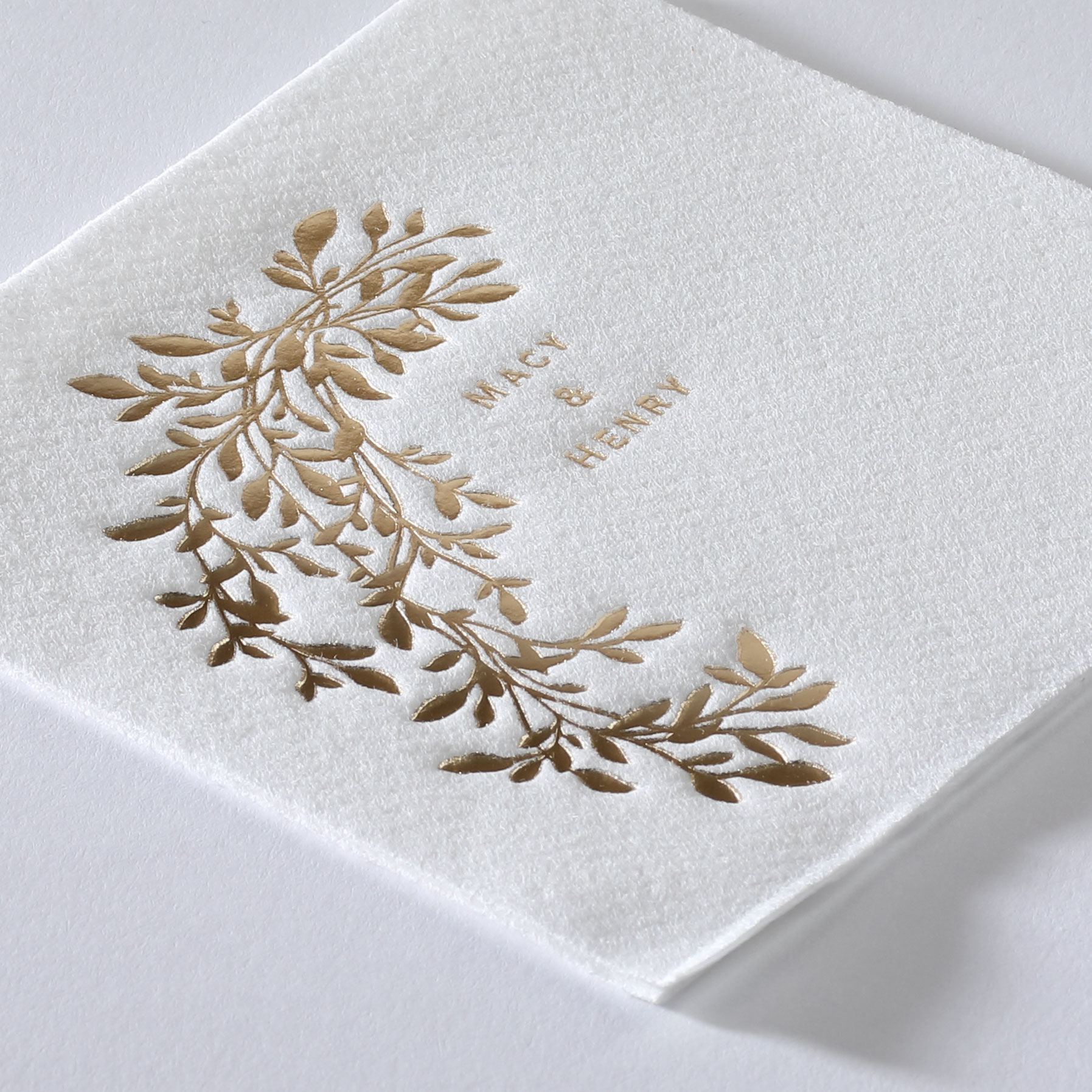 Hanging Vines Premium Beverage Napkin w/uncoined Edge (White) 3
