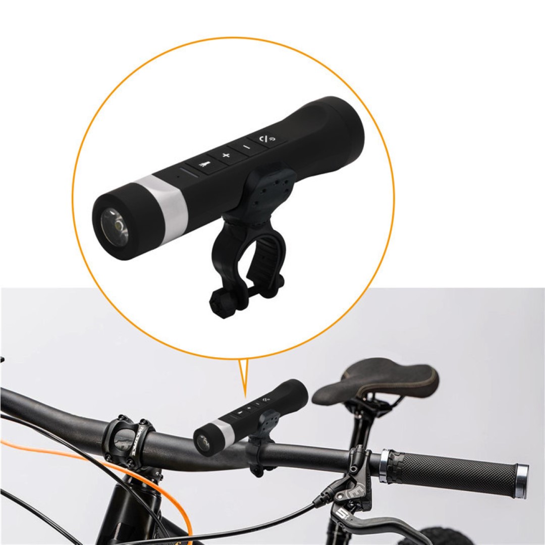 Multi-functional flashlight 4