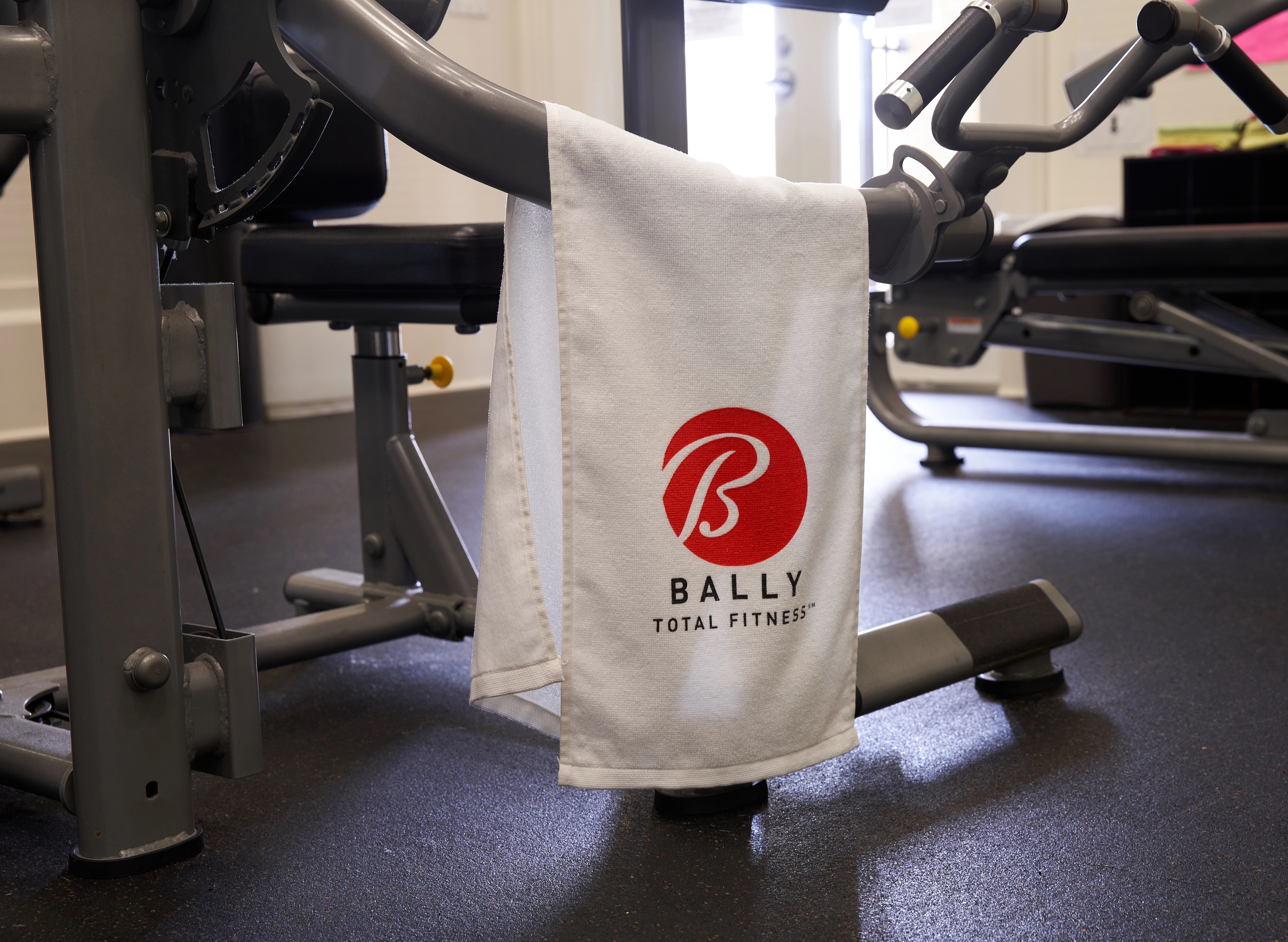 MaxxColor Fitness Towel 12" x 42"