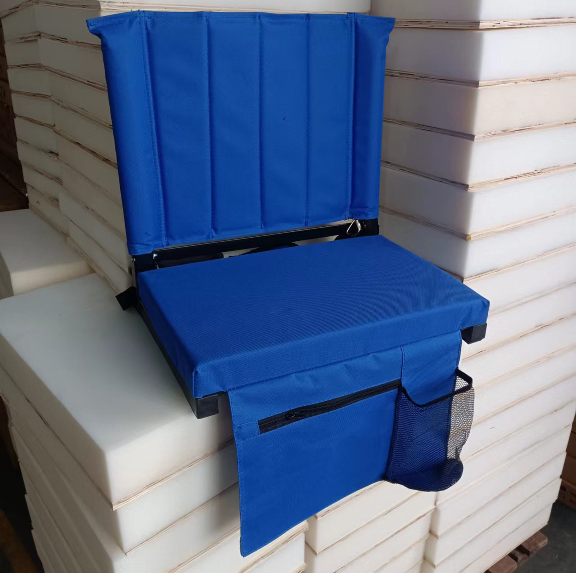 Oxford Portable Folding Stadium Chair ?C Backrest For Comfort 3