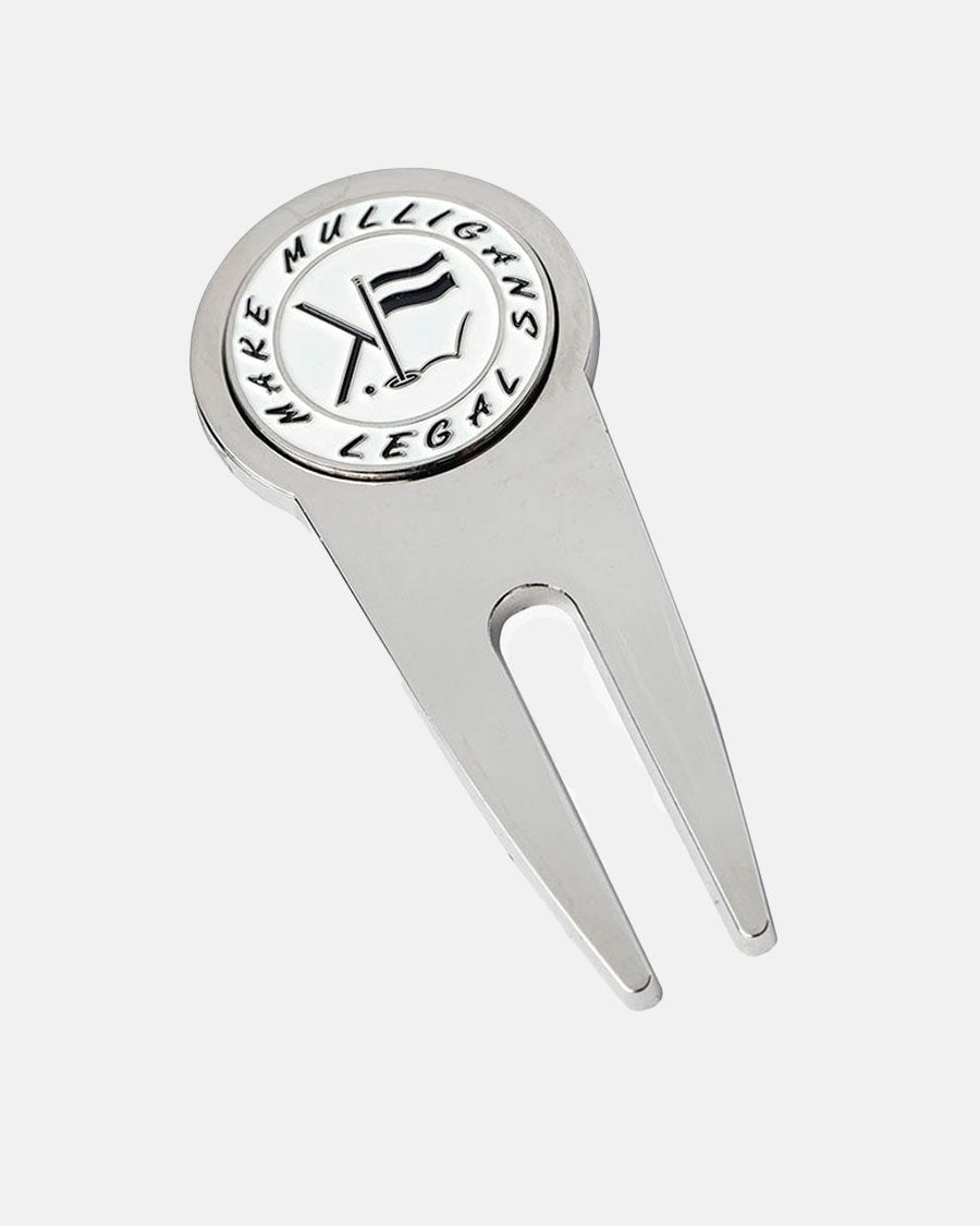 Custom Golfers Divot Tool with Ball Marker 1
