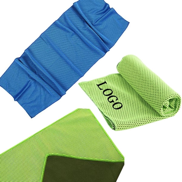 Cooling Towel In Carabiner Case 3
