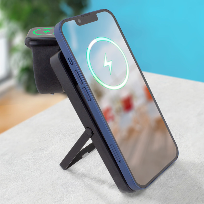 3-in-1 Mag-N-Kick™ Power Bank with Fast Watch Charger 43