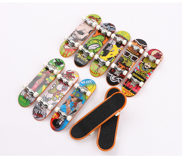 Customizable Logo Mini Finger Skateboards Kid Toys 2
