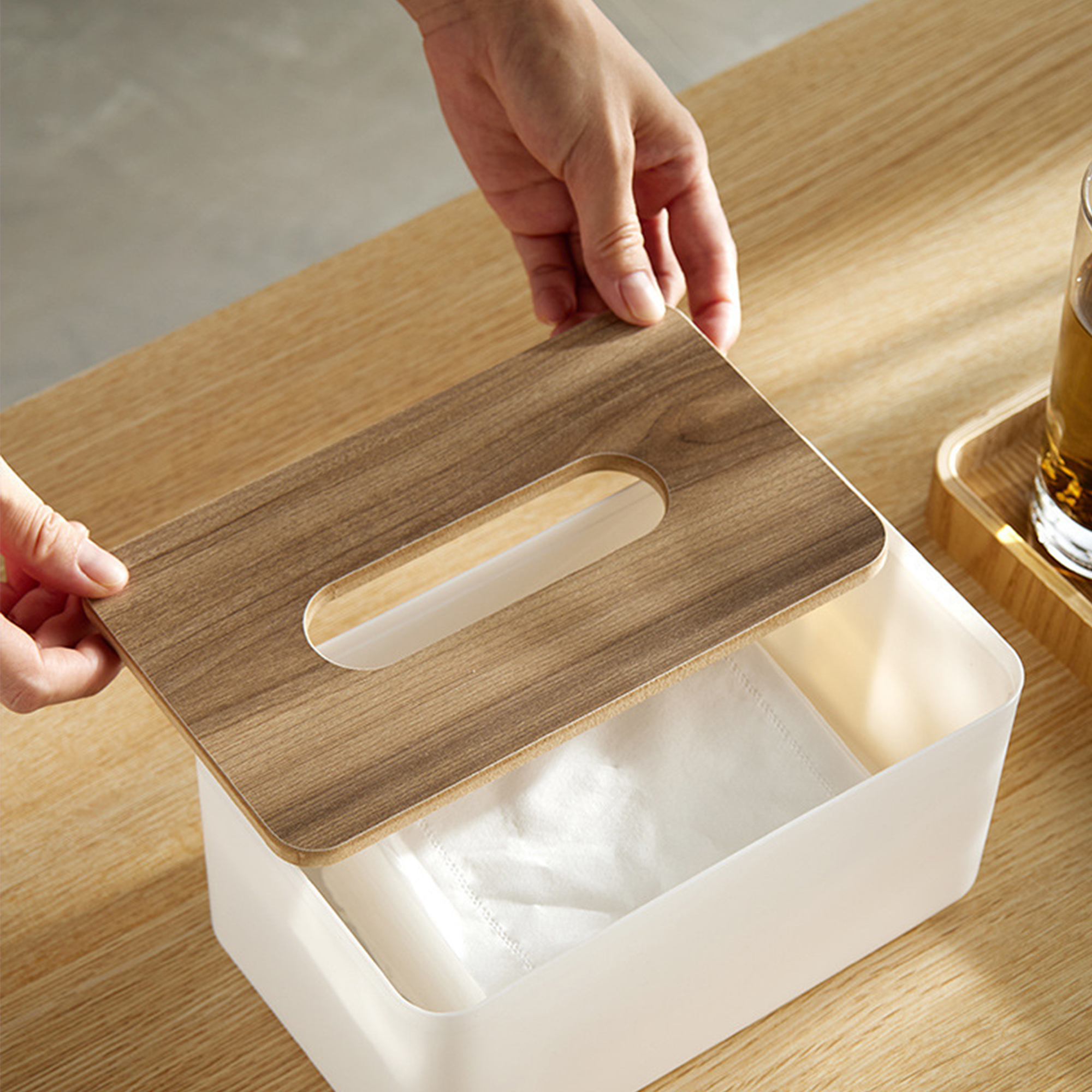Plastic Tissue Box With Wood Lid 4