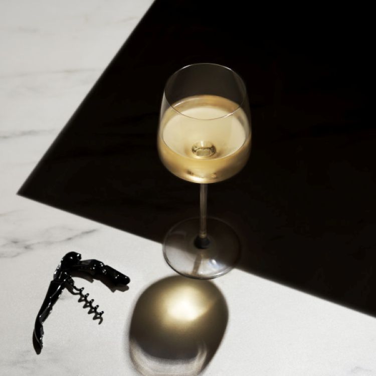 Viski® Reserve Julien Crystal Chardonnay Glass, set of 4 7