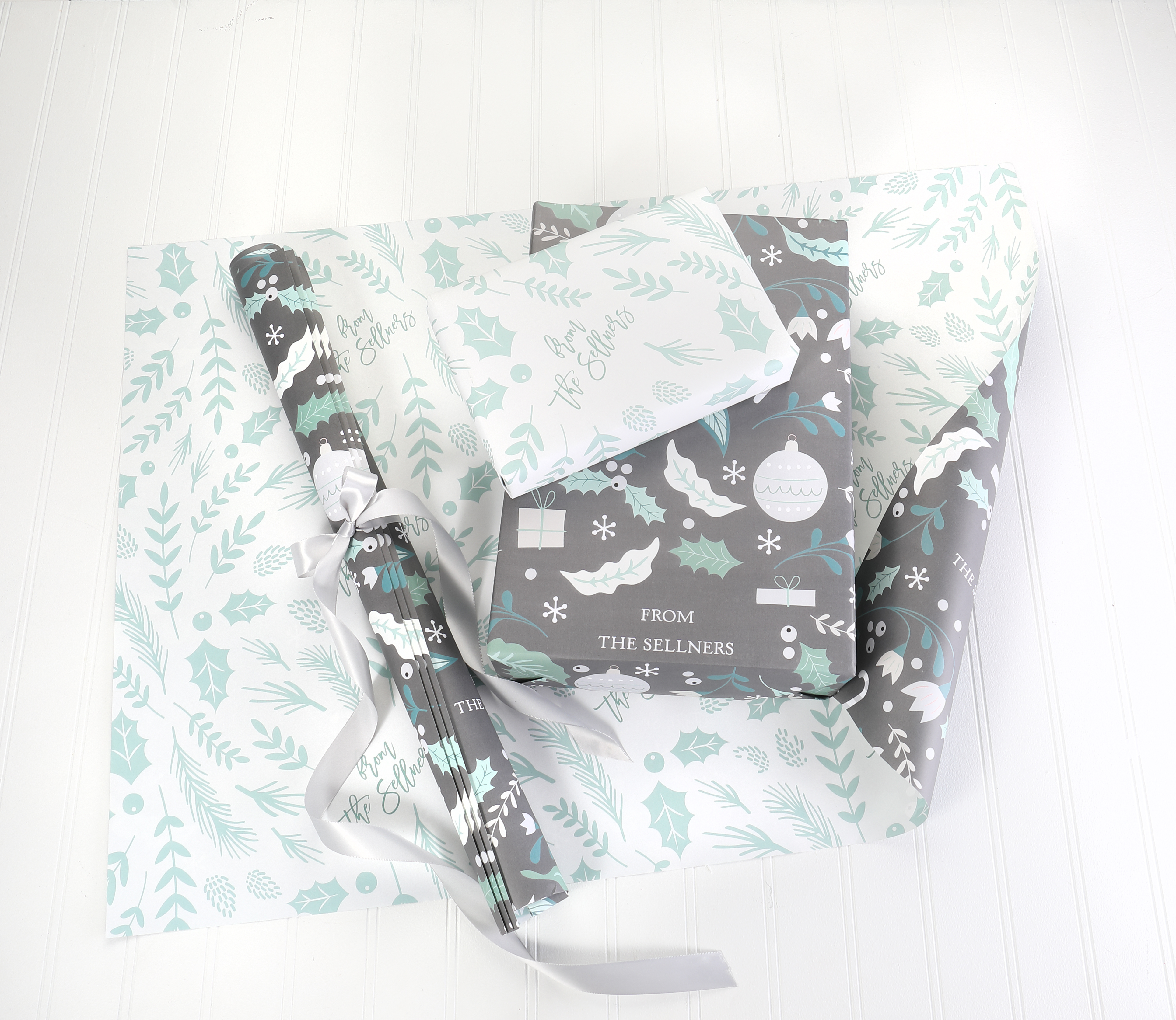Holiday Floral Reversible Wrapping Paper (28"x20") 2