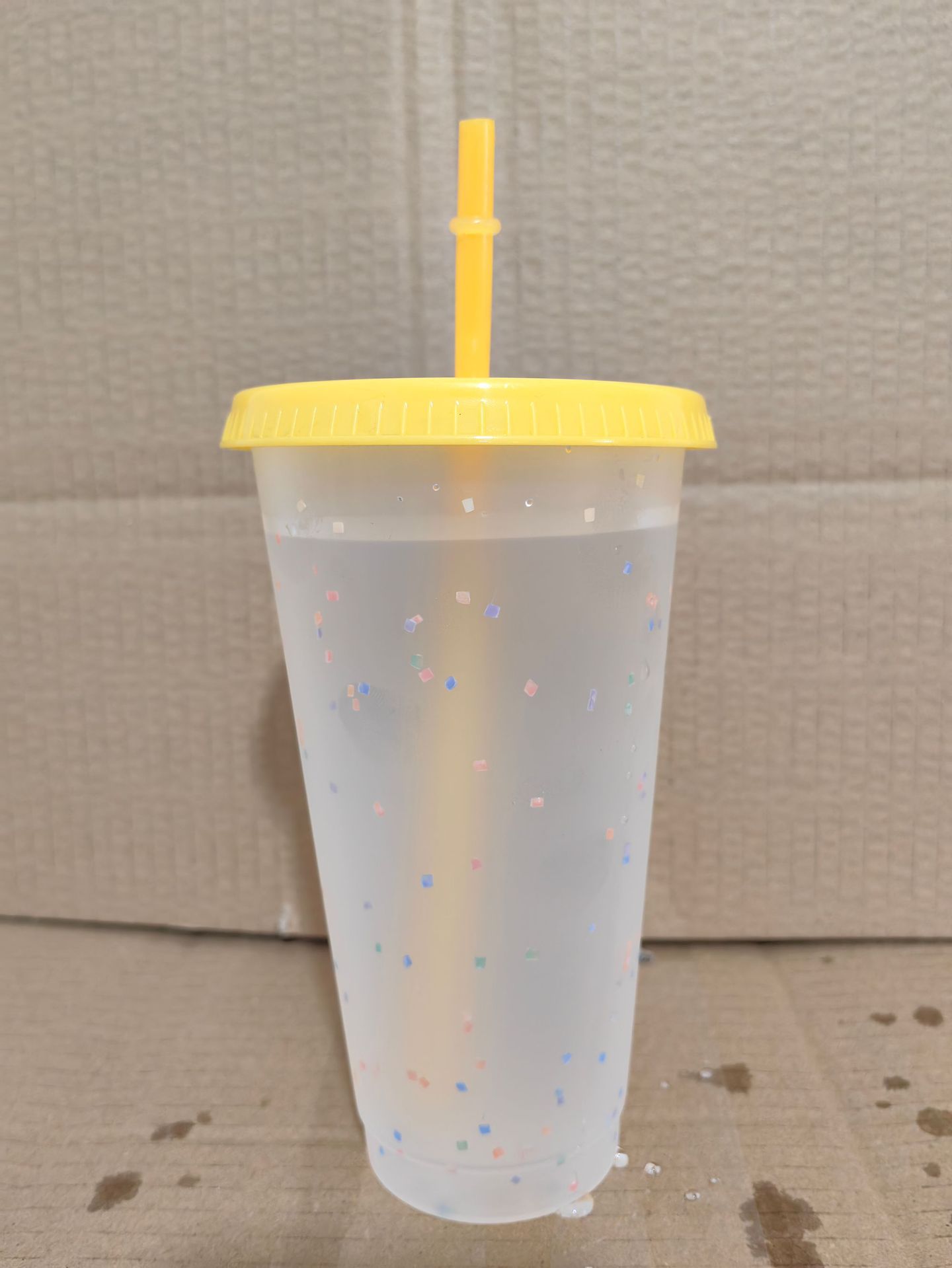 25 oz Color Changing Bottle 10