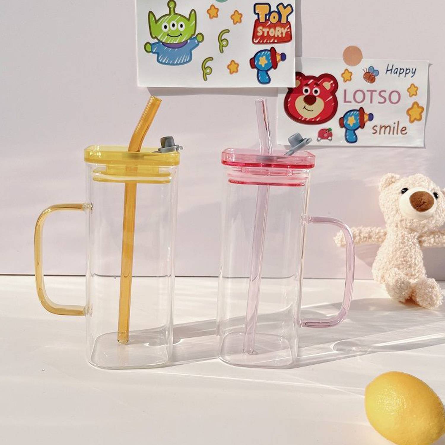 13.5 Oz. Glass Tumbler with Straw and Acrylic Lid 9
