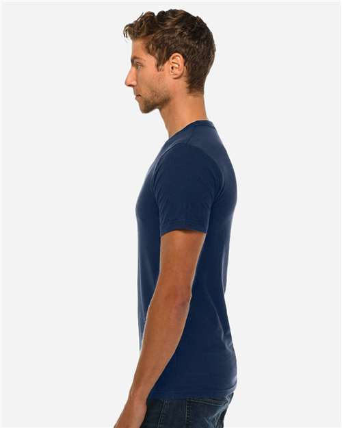 Deluxe T-Shirt - LS15000 2