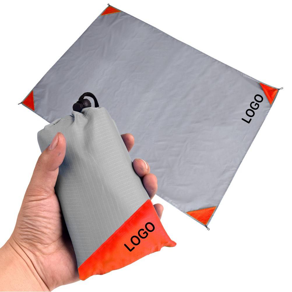 Folding Beach Blanket 1