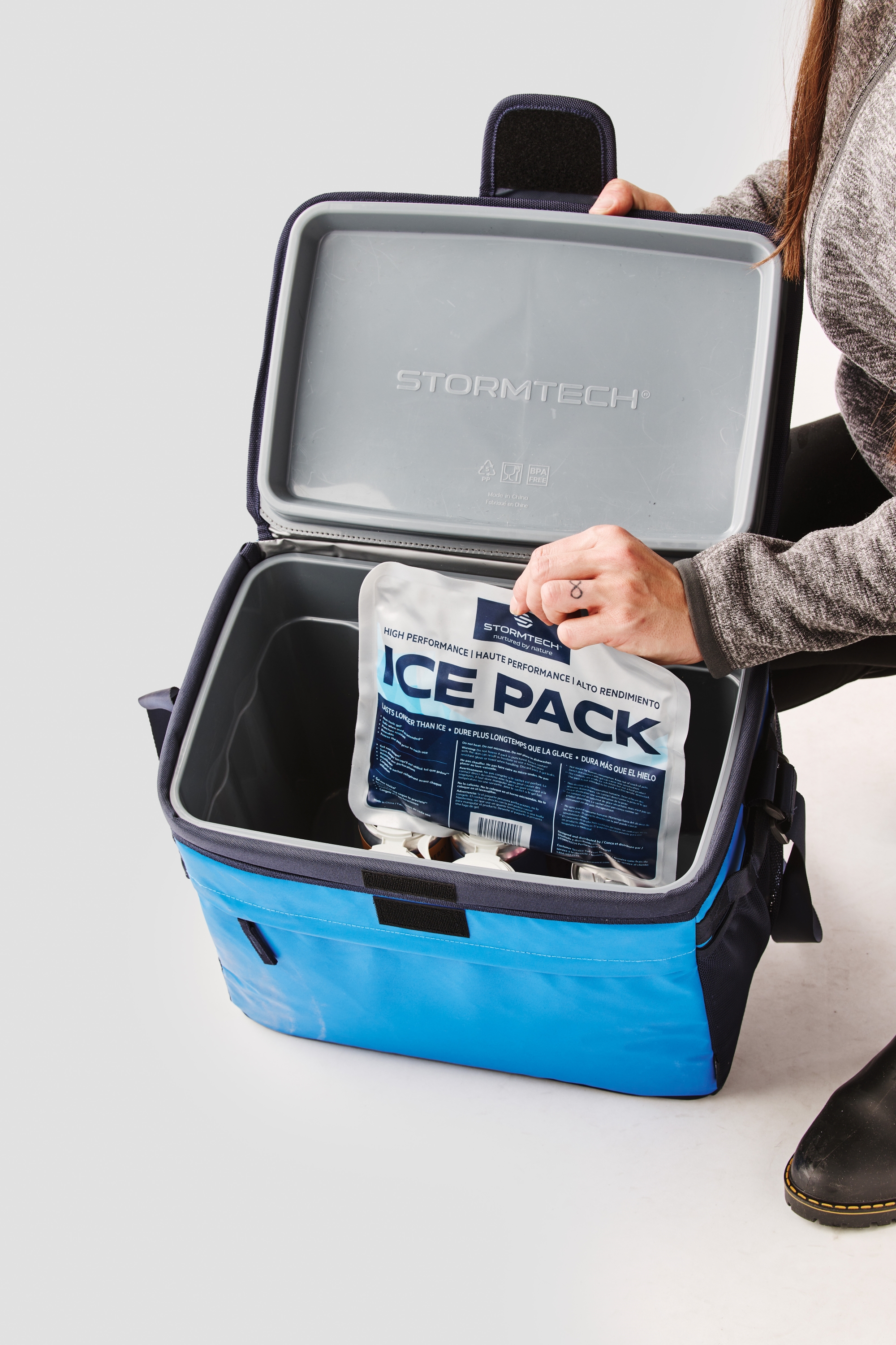Stormtech Magellan Cooler Bag 30 Can 2