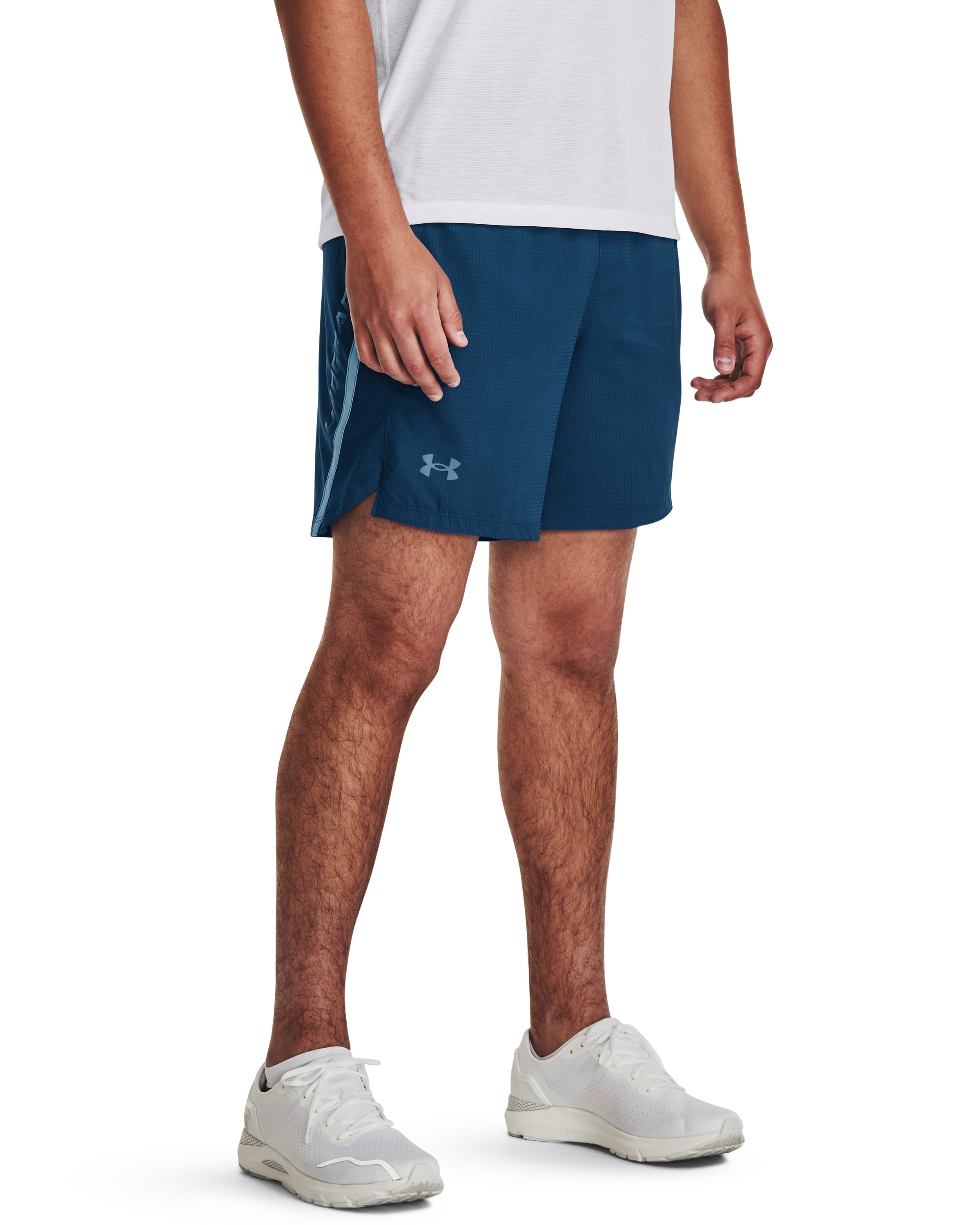 UA Launch Graphic Men's 7 Shorts 4