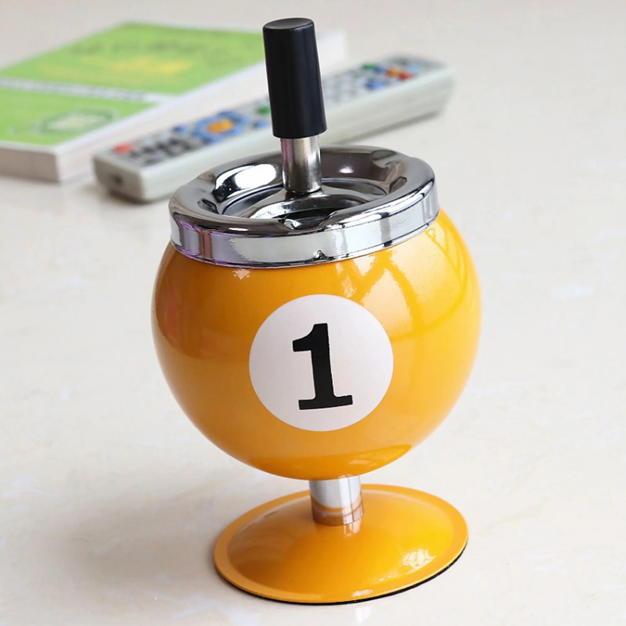 Billiard Theme Metal Ashtray With Anti Fly Ash Design 5