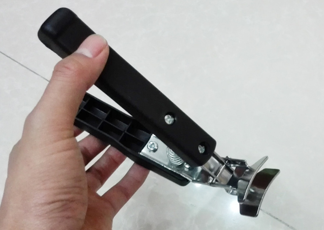 Stainless Steel Kitchen Safety Dish Clip 8