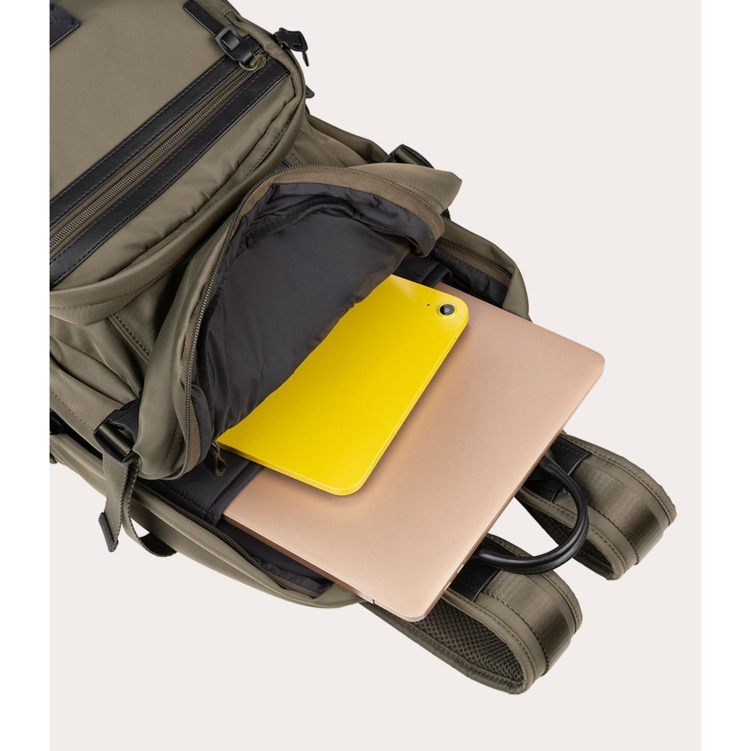 TUCANO® - Italy DESERT PREMIUM Recycled Sporty Executive Backpack 9