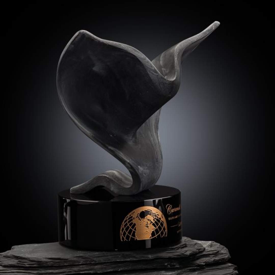 Upsurge Award 4