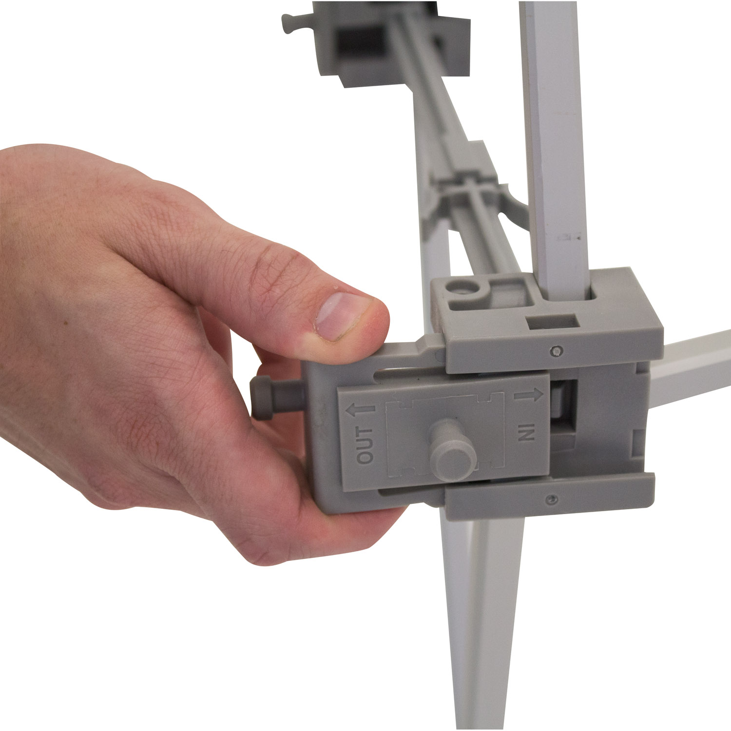 Deluxe GeoMetrix Pyramid Corner Hardware 4