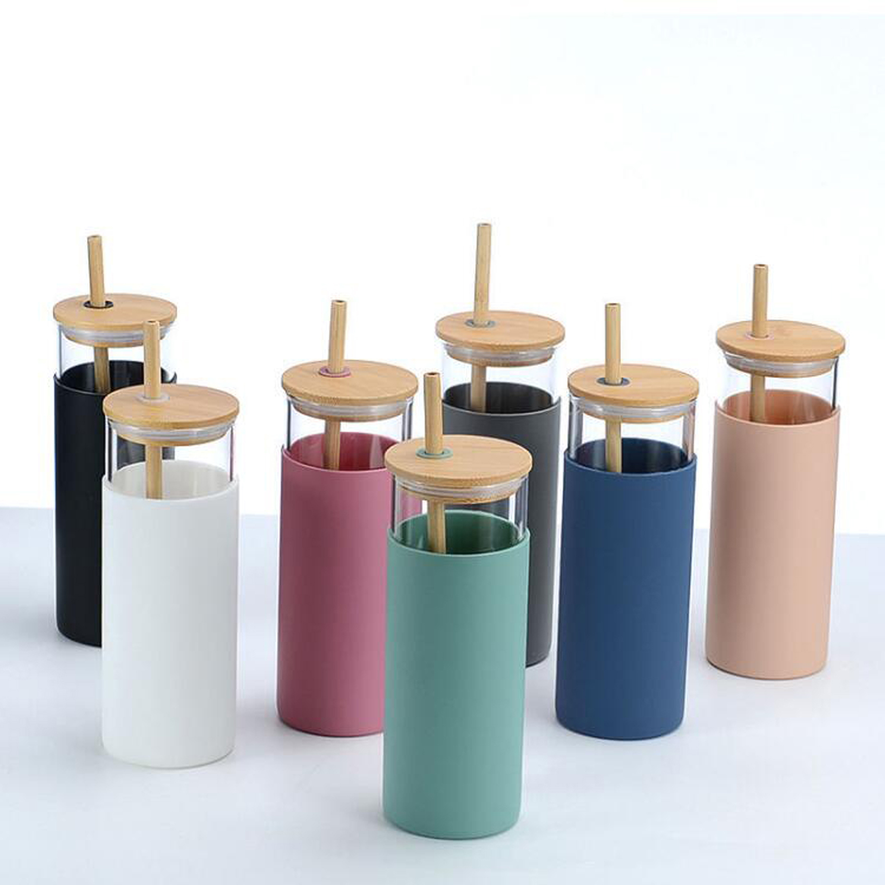 20oz Glass Tumbler with Silicone Sleeve, Bamboo Lid, and Straw 2