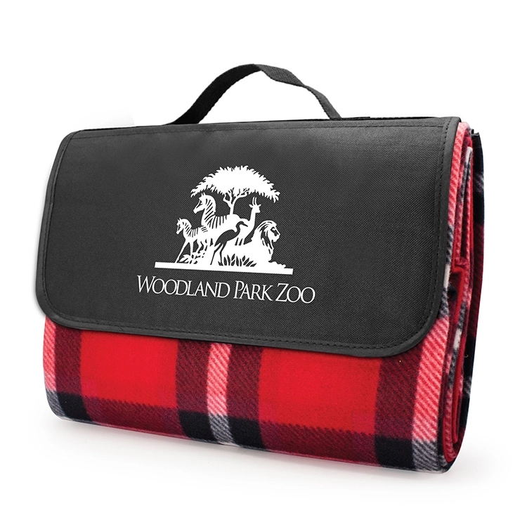 Kernwood- Plush All-Purpose Picnic Blanket 1