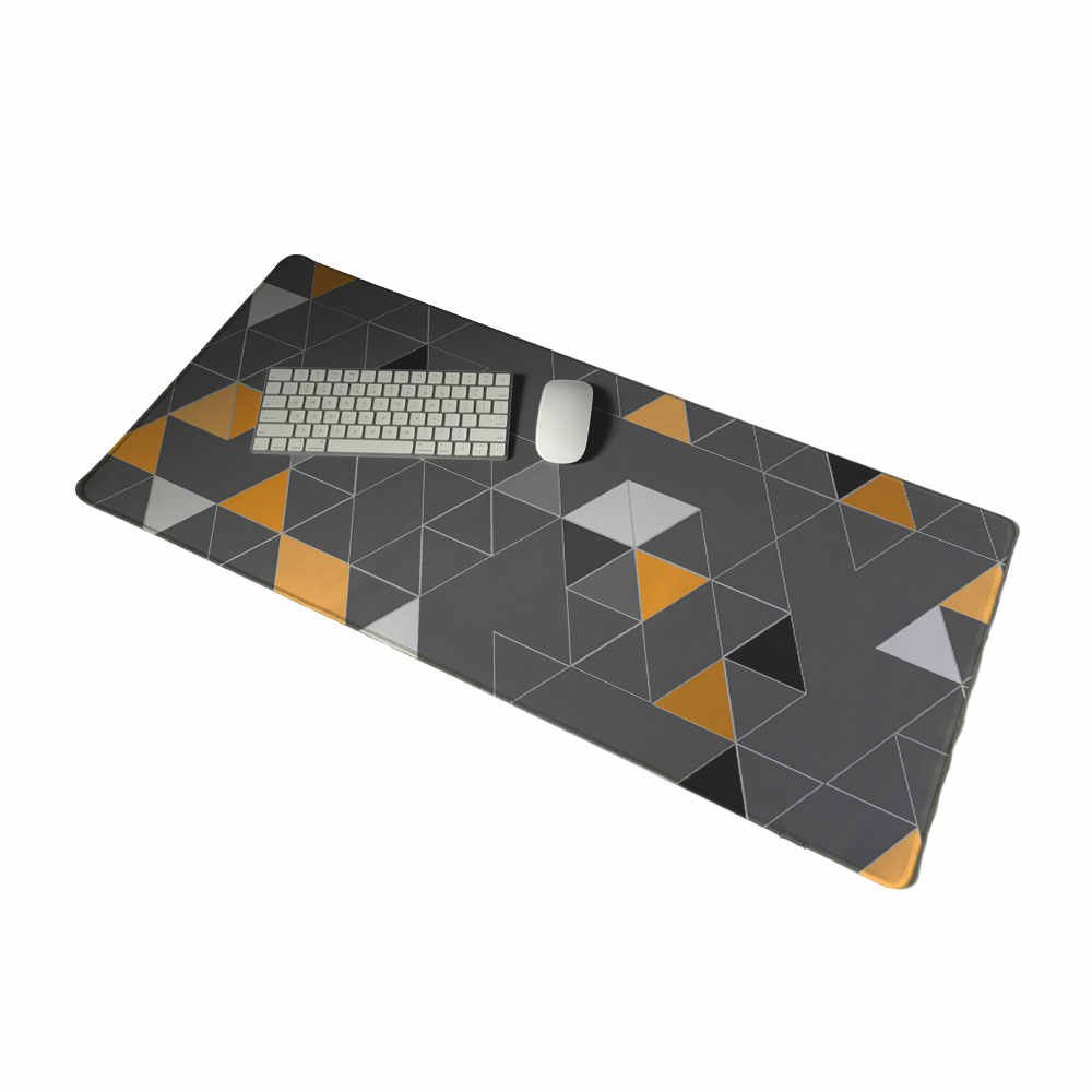 Triangular Mouse Pad 1