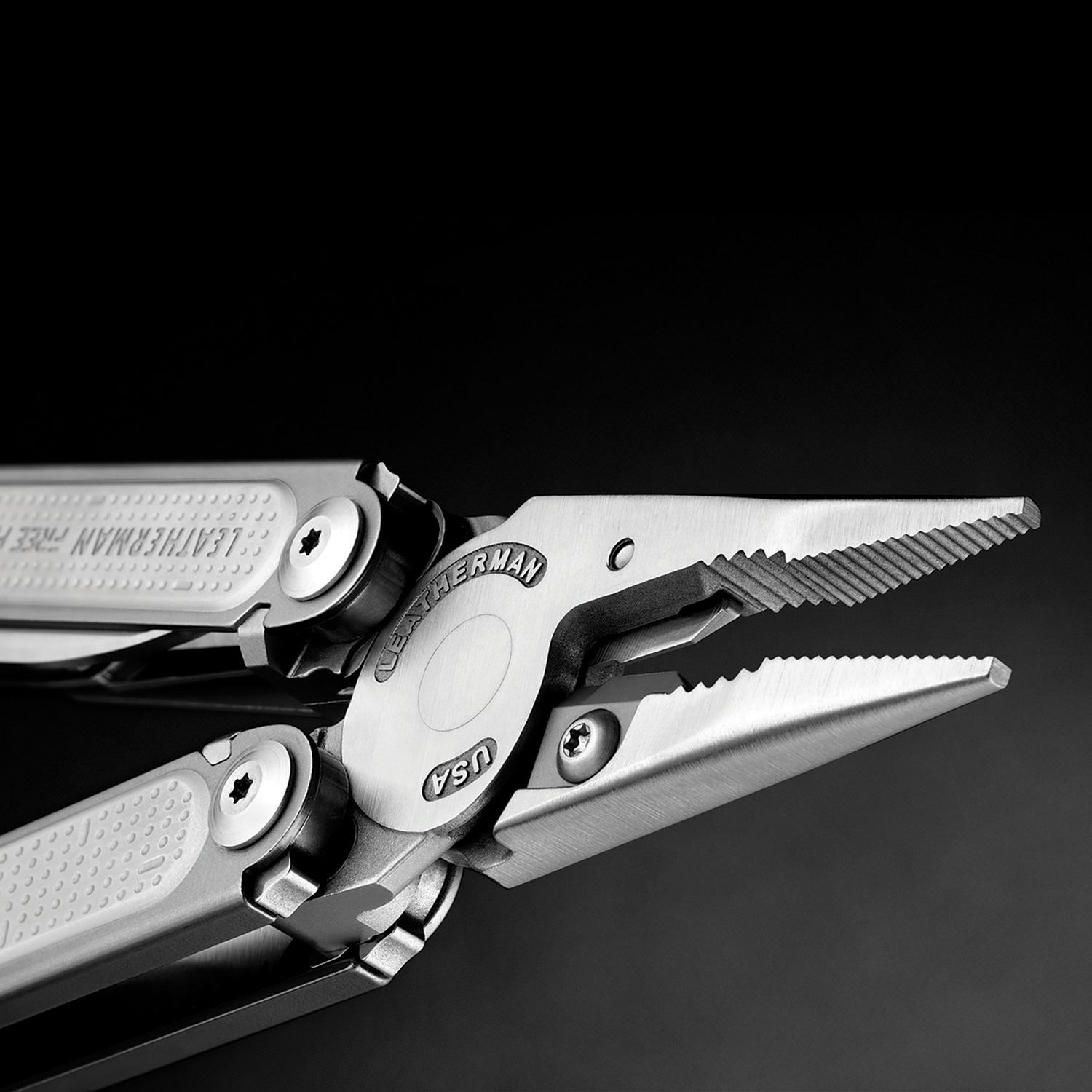 Leatherman® Free™ P2 1