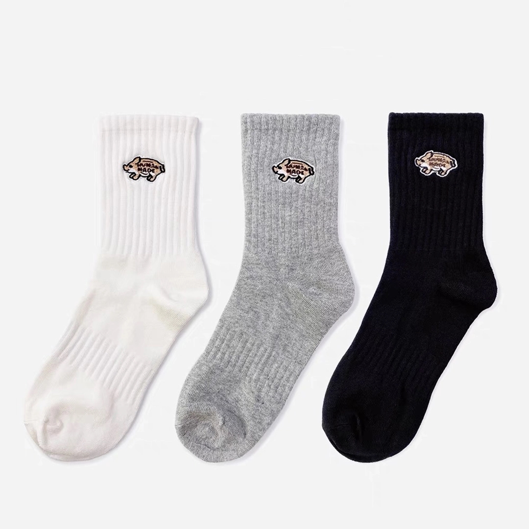Custom Mid Crew Socks with Embroidered logo 8