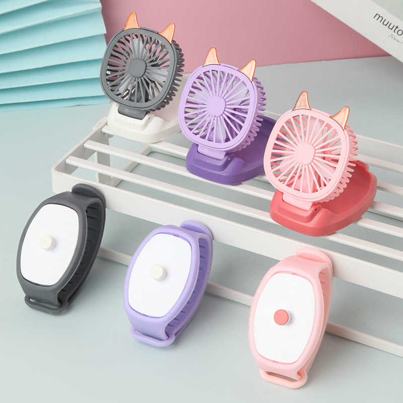 Cartoon Watch Fan 4