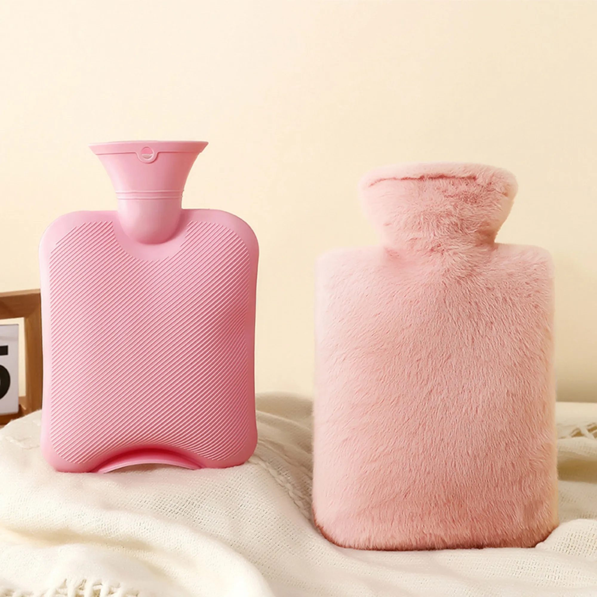 33oz Refillable Warm Hot Water Bag With Fleece Covered 2