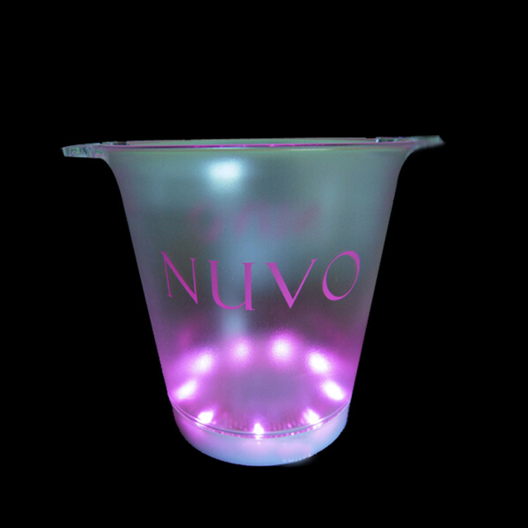 4.5L Large Acrylic LED Gradient Lighted Ice Bucket / Handle 6